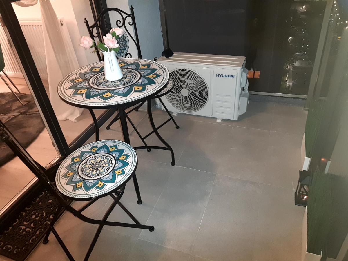 Mia Plus!! Self Check-In!! Bükreş Dış mekan fotoğraf